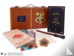Lemke, Donald - Harry Potter: Hogwarts Trunk Collectible Set