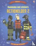  - Aankleden met stickers - Actiehelden II