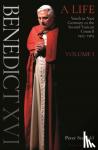 Seewald, Peter - Benedict XVI: A Life Volume One - Youth in Nazi Germany to the Second Vatican Council 1927-1965