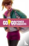 Parrott, Ryan, Grace, Sina - Go Go Power Rangers Book Two Deluxe Edition