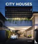 Lola Gomez - City Houses