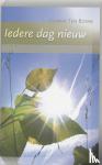 Boom, Corrie ten - Iedere dag nieuw - meditaties en gebeden
