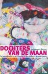 Peters, Annemarie - Dochters van de maan - de menstruatie in mythen en in de moderne tijd