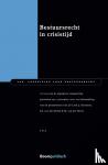  - Bestuursrecht in crisistijd - Verslag van de algemene vergadering gehouden op 5 november 2021 ter behandeling van de preadviezen van J.P. Loof, J. Korzelius, J.E. van den Brink en M. van der Steen